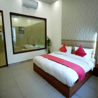 LUXURY JACCUZI